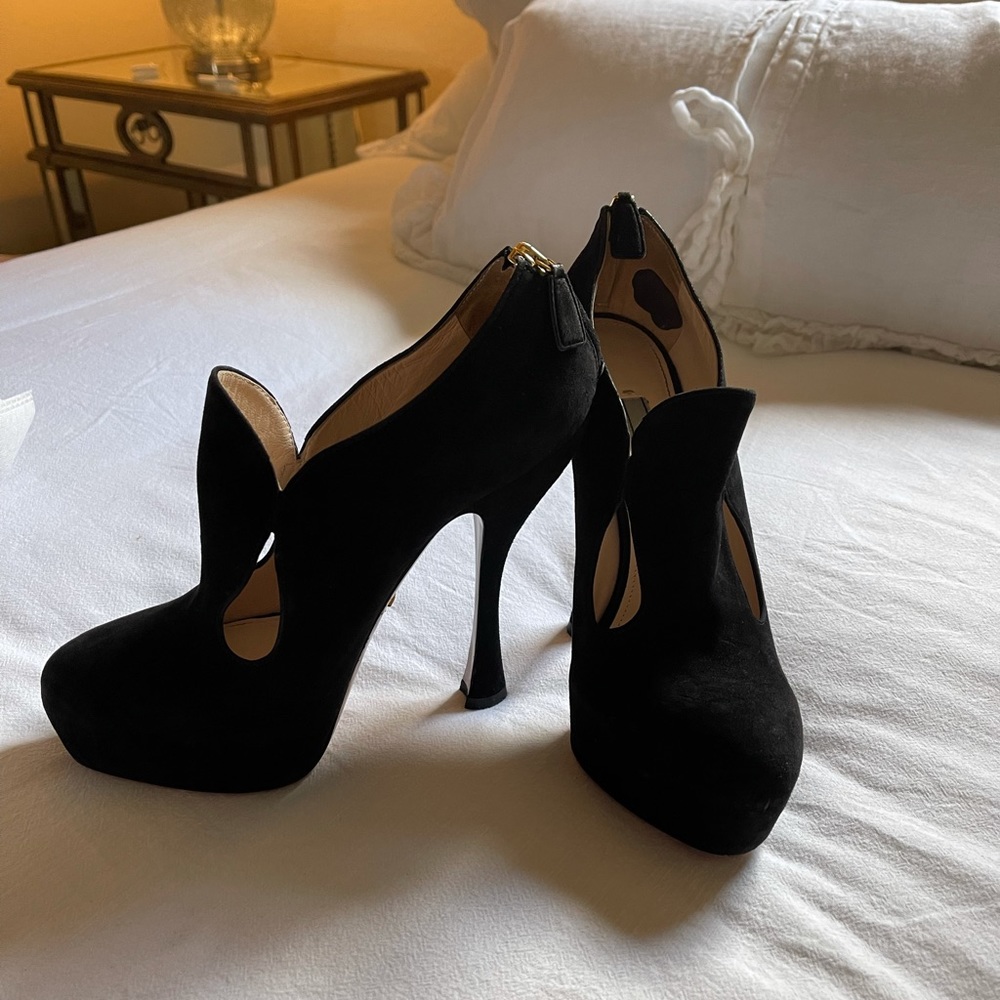 Prada booties - Picture 2 of 4